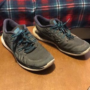 Nike free 5.0 running shoes